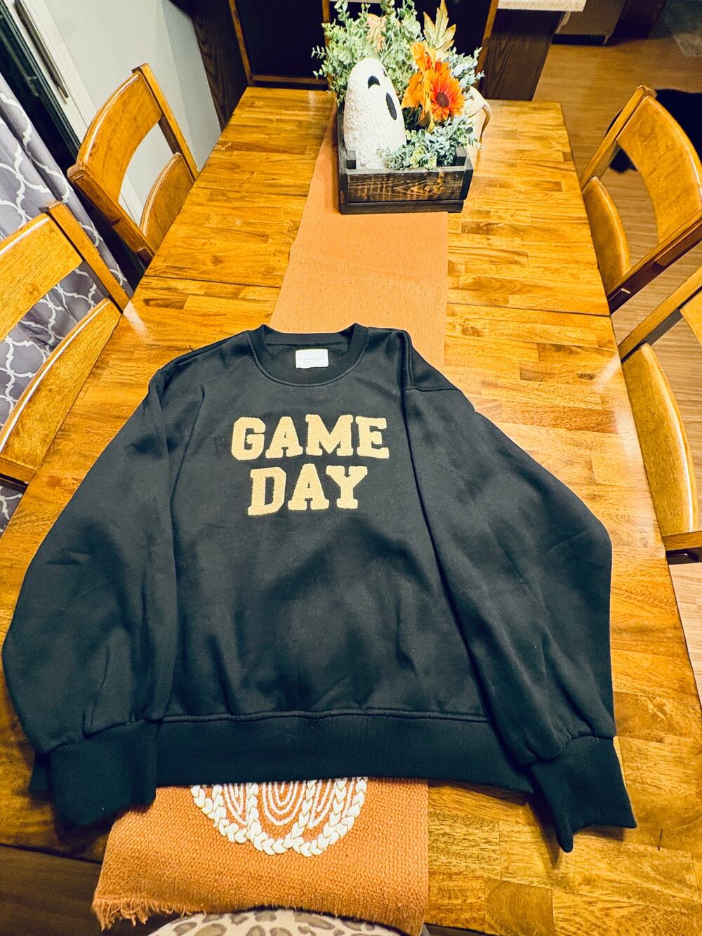 Panache Apparel Game Day Chenille Graphic Sweatshirt Black XL Womens Pullover